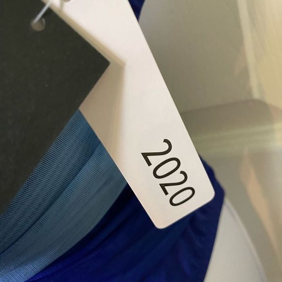 Kenneth Cole New York Swim | Halter Plunge Mio One Piece Size Large Navy Blue - Picture 10 of 11